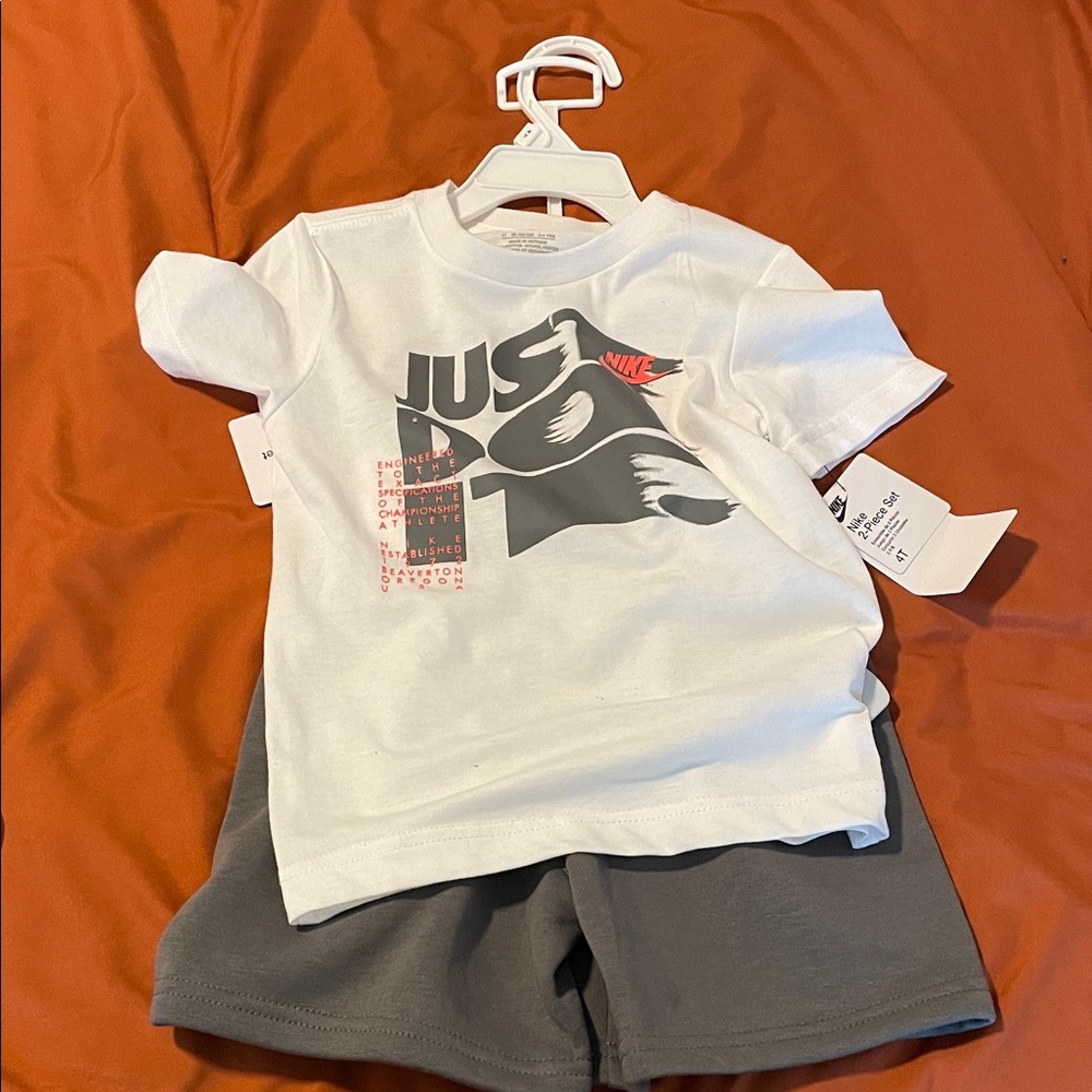 Nike Kids White and Black Graphic Tee